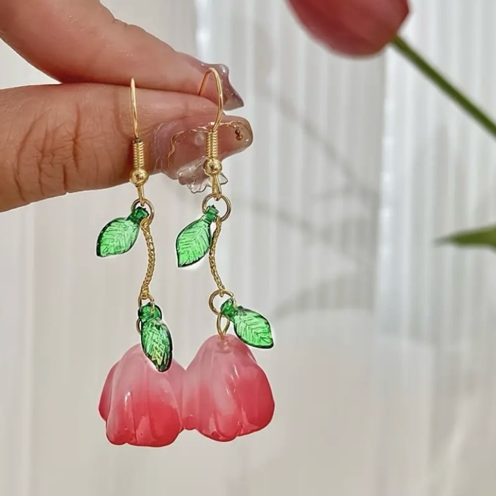NEW Flower dangle Earrings Fairycore Pink & Gold color - Boutique